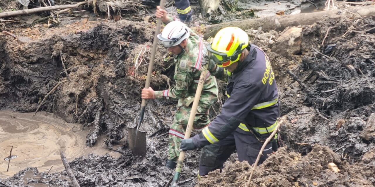 Organismos de rescate hallan restos de un vehículo y el cuerpo de una persona en inmediaciones de la vía a La Calera