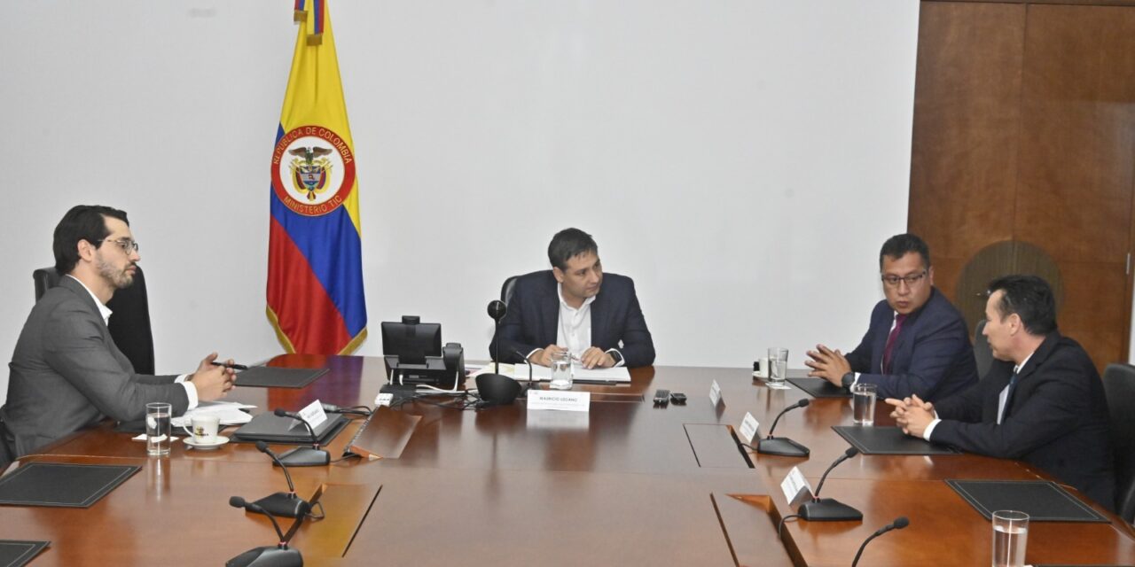Canciller Álvaro Leyva presentó la política de paz total del Presidente Petro, “más allá de las fronteras”