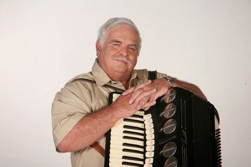 Murió el acordeonero Rafael Ricardo Barrios en Cartagena.