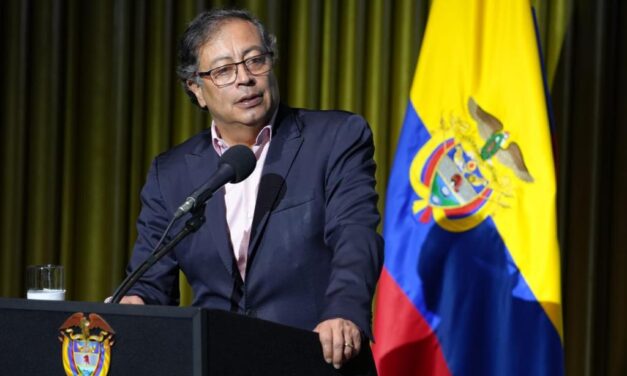 Presidente Petro firmó Decreto que ordena cese al fuego bilateral y temporal con el ELN entre el 3 de agosto de 2023 y el 29 de enero de 2024