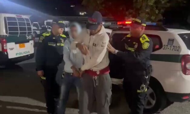 Capturadas cuatro personas por hurto a conductor de servicio público en el cerro El Volador