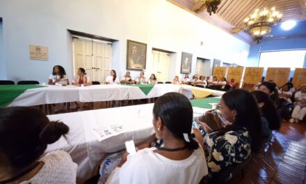 “Más Allá de las Banderas” programa para la protección y empoderamiento de mujeres migrantes y colombianas en contexto migratorio