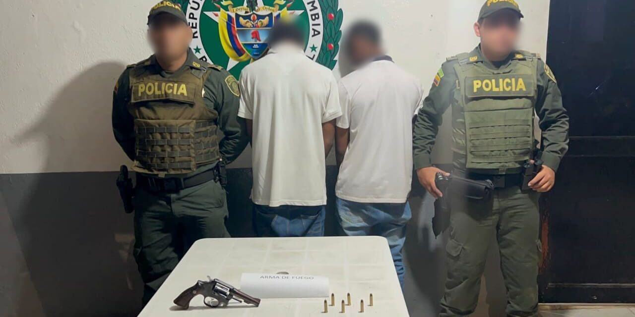 En el barrio Fredonia de Cartagena dos adolescentes fueron aprehendidos con un revolver