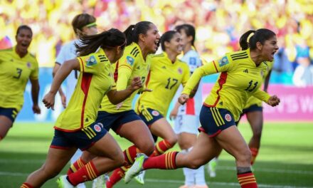 La Selección Colombia de fútbol femenina clasificó a octavos de final en la copa mundo