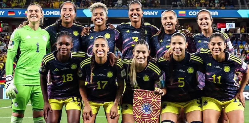 Emotivo recibimiento en Bogotá para las jugadoras de la Selección Colombia femenina, tras histórica participación en el mundial