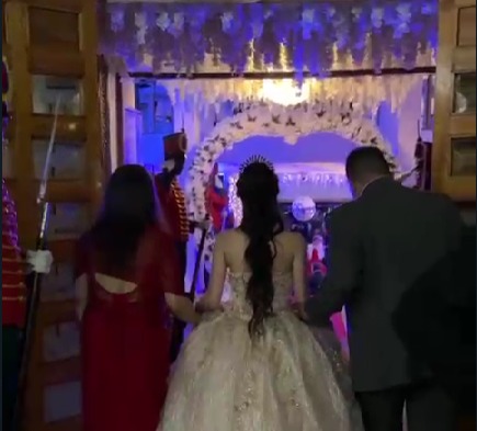 Empresarios le cumplen el sueño de quinceañera a 18 niñas en condición de discapacidad