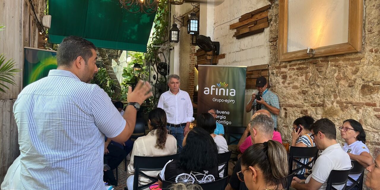 Gerente de Afinia, Javier Lastra llegó a un acuerdo con líderes del barrio Getsemaní en Cartagena