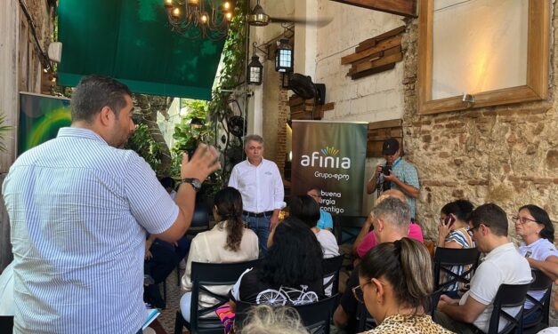 Gerente de Afinia, Javier Lastra llegó a un acuerdo con líderes del barrio Getsemaní en Cartagena