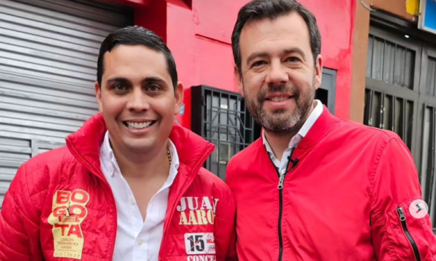 «No la siga cagando, vote bien»: la curiosa campaña de Juan Aarón al Concejo de Bogotá