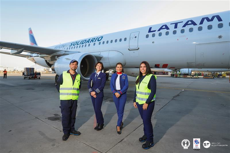 Latam cancela 36 vuelos por falta de combustible en Colombia
