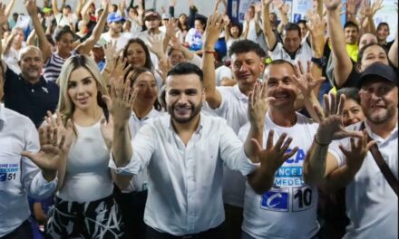 Lucas Cañas, el candidato al Concejo de Medellín que marca más en encuestas que varios candidatos a la Alcaldía