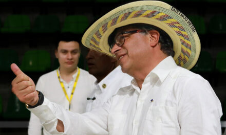 Costa Caribe: Gustavo Petro anuncia cambio de modelo eléctrico