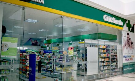 Cruz Verde no entregará más medicamentos no PBS a EPS Sanitas