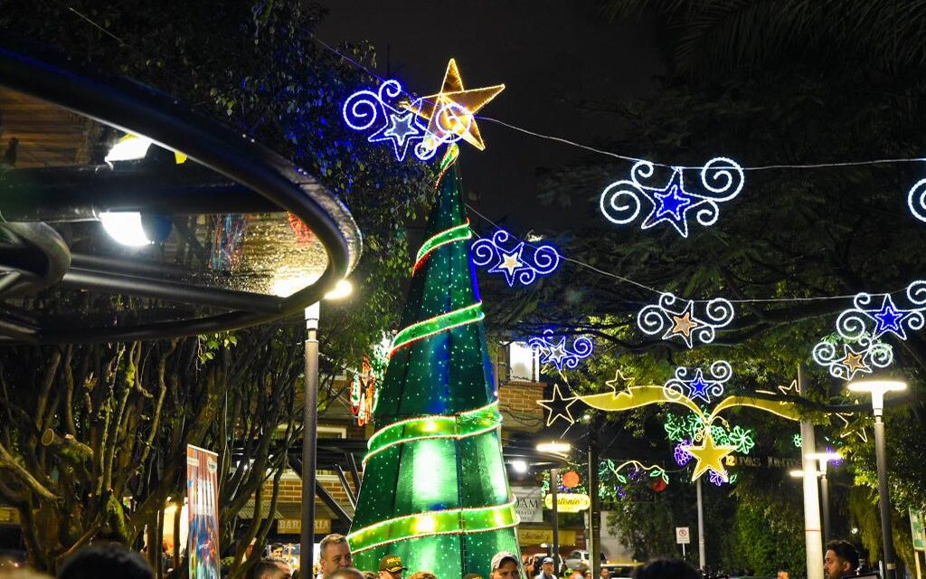 Cierre de vías en Envigado por inauguración del alumbrado navideño