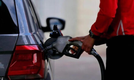 Precio de la gasolina sube 600 pesos en todo el país
