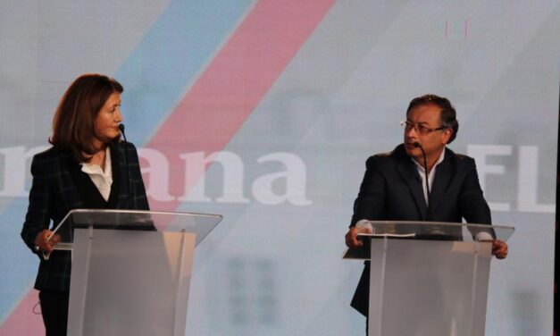 Críticas de Ingrid Betancourt al presidente Gustavo Petro