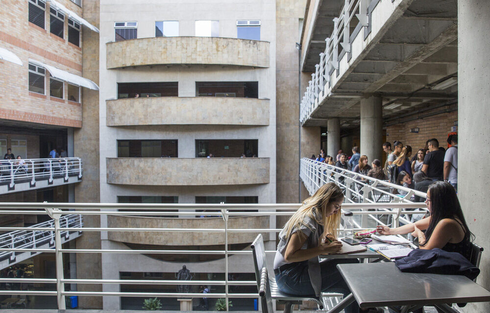 Murió una estudiante en instalaciones de la Universidad Luis Amigó