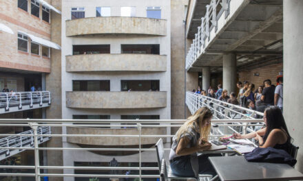 Murió una estudiante en instalaciones de la Universidad Luis Amigó