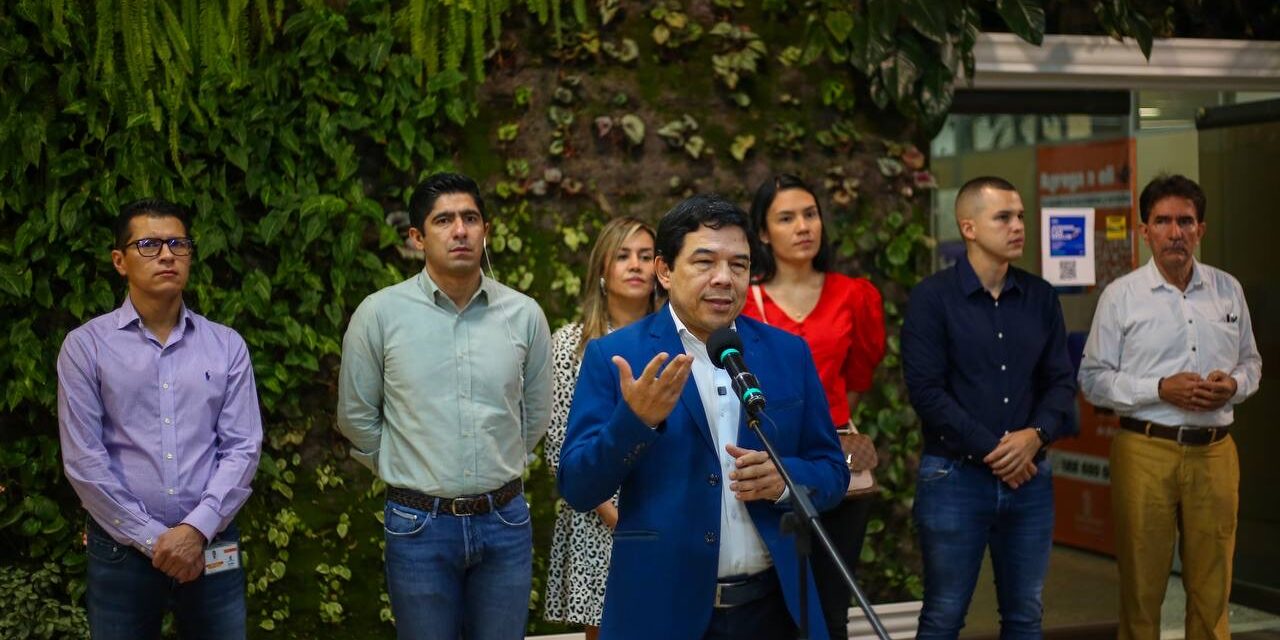 Alcaldía de Medellín entrega 2.000 archivos para garantizar la transparencia en empalme