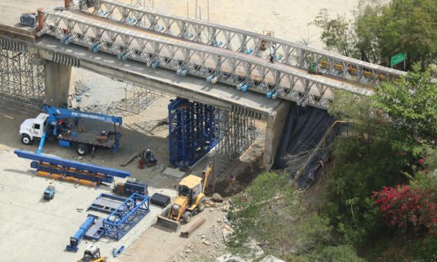 Puente militar del Tonusco falló prueba