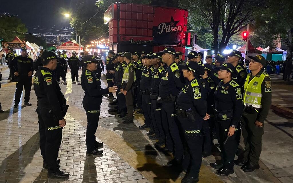 Con más de 900 policías, Medellín y el área metropolitana se alistan para recibir el 2024