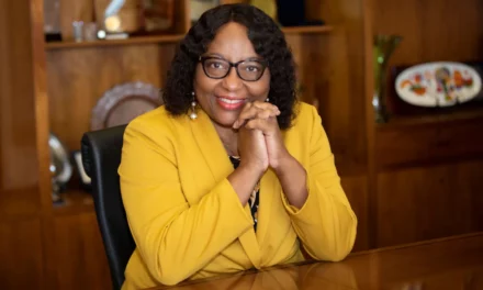 Murió Dra. Carissa F. Etienne, Exdirectora de la OPS