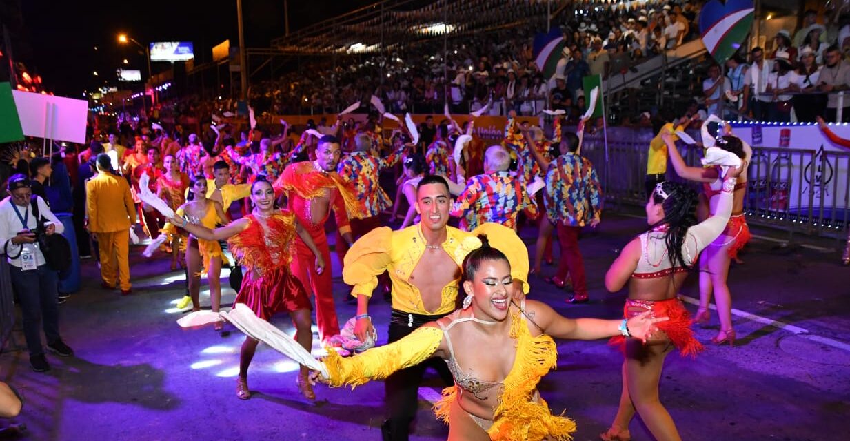 Con el tradicional ‘Salsódromo’ hubo grito de Feria en Cali