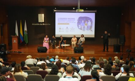 Medellín crea la primera mesa contra el reclutamiento de menores