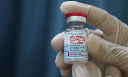 Colombia implementa Moderna: vacuna actualizada contra el COVID-19