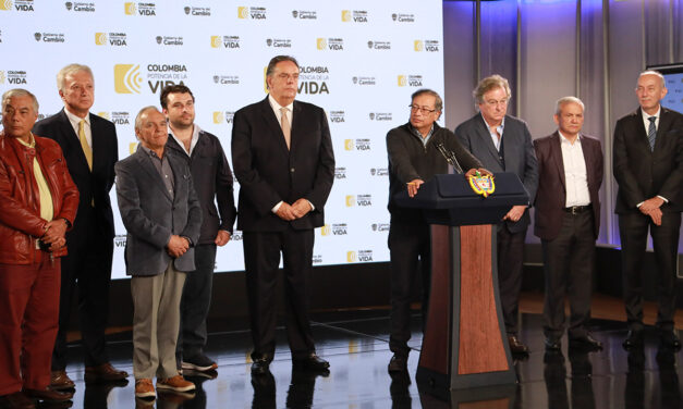 Acuerdo entre GEA y Gilinski en la Casa de Nariño