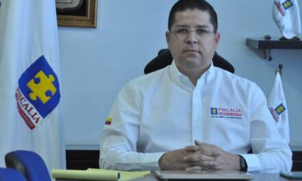 Respuesta de caso Uribe, aplazada otra vez: renunció el fiscal que llevaba el proceso