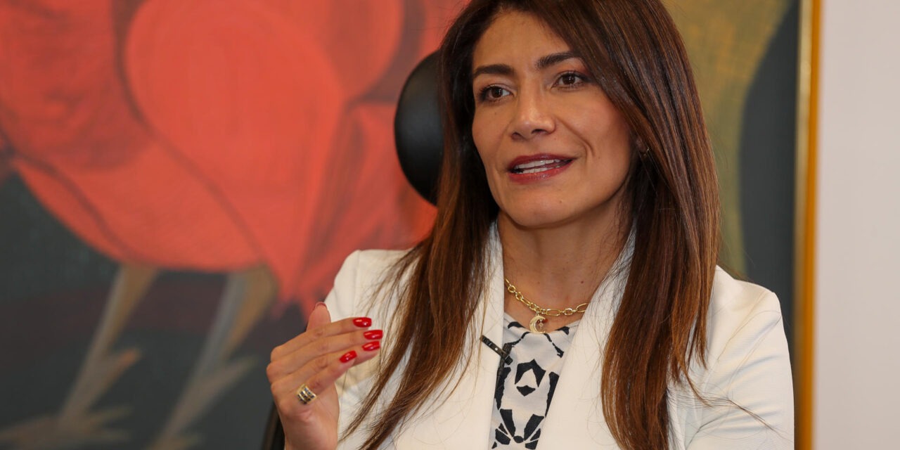 Foro Económico Mundial sitúa como líder en empoderar mujeres al mayor banco de Ecuador
