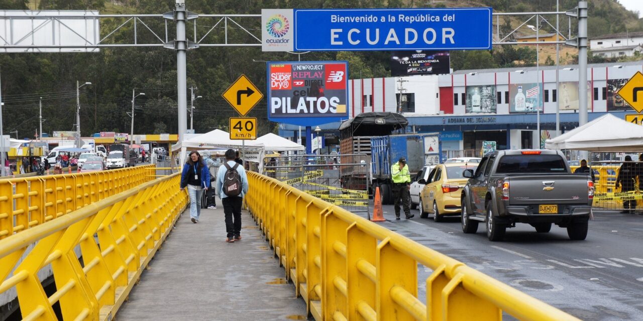 Colombia militarizó frontera con Ecuador
