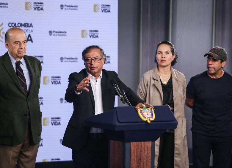 Gobierno Petro responde tras atentados en Popayán y Jamundí