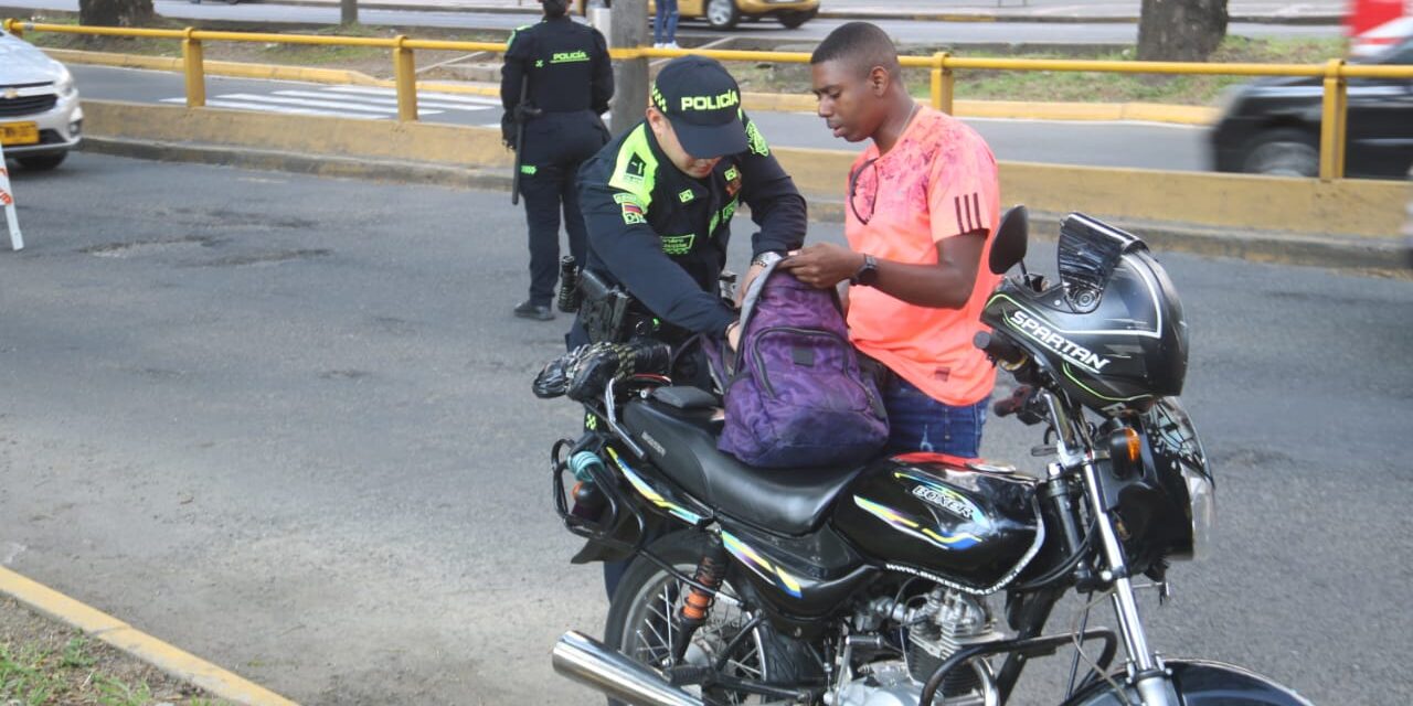 Autoridades refuerzan seguridad con puestos estratégicos en Cali