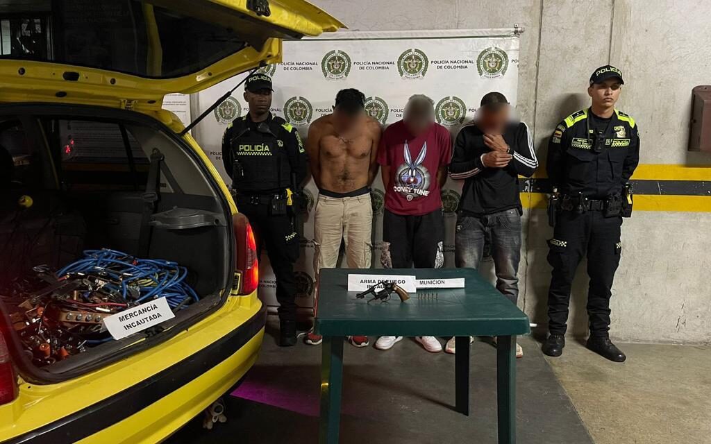 Autoridades en Medellín, capturaron a 3 hombres involucrados en un hurto a una vivienda en Envigado