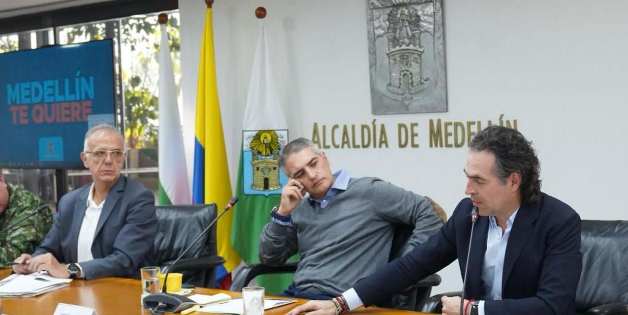 Aumento del pie de fuerza y críticas a la «Paz Total», fueron algunos puntos del Consejo de Seguridad en Medellín