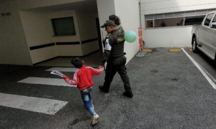 Policía rescata dos menores en El Poblado, Medellín