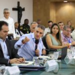 Contraloría General asume proceso fiscal contra el gobernador Andrés Julián Rendón por caso de ciclorrutas en Antioquia