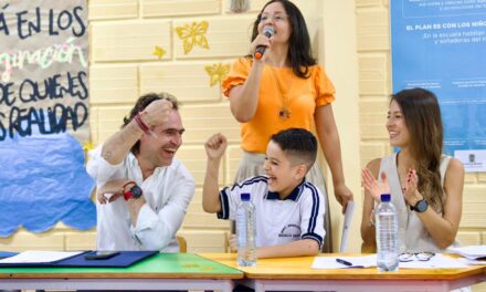 Niños de Medellín presentan propuestas para el Plan de Desarrollo