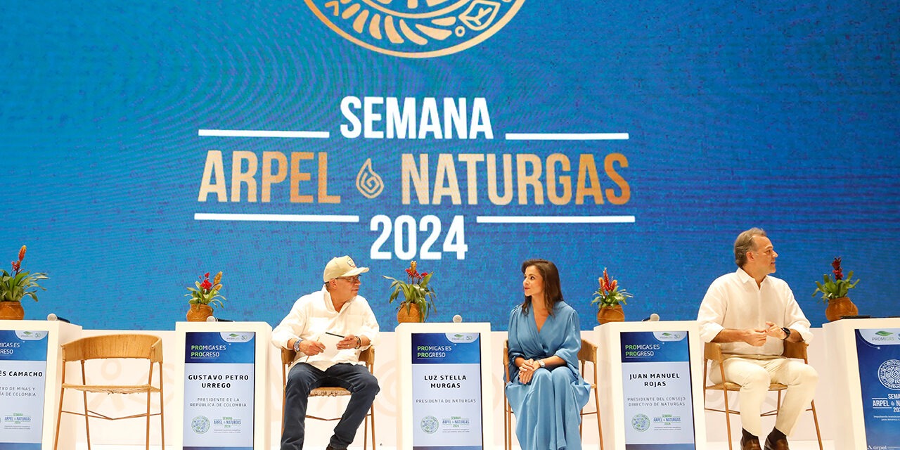 Petro invita a empresarios a unir capitales por el hidrogeno verde