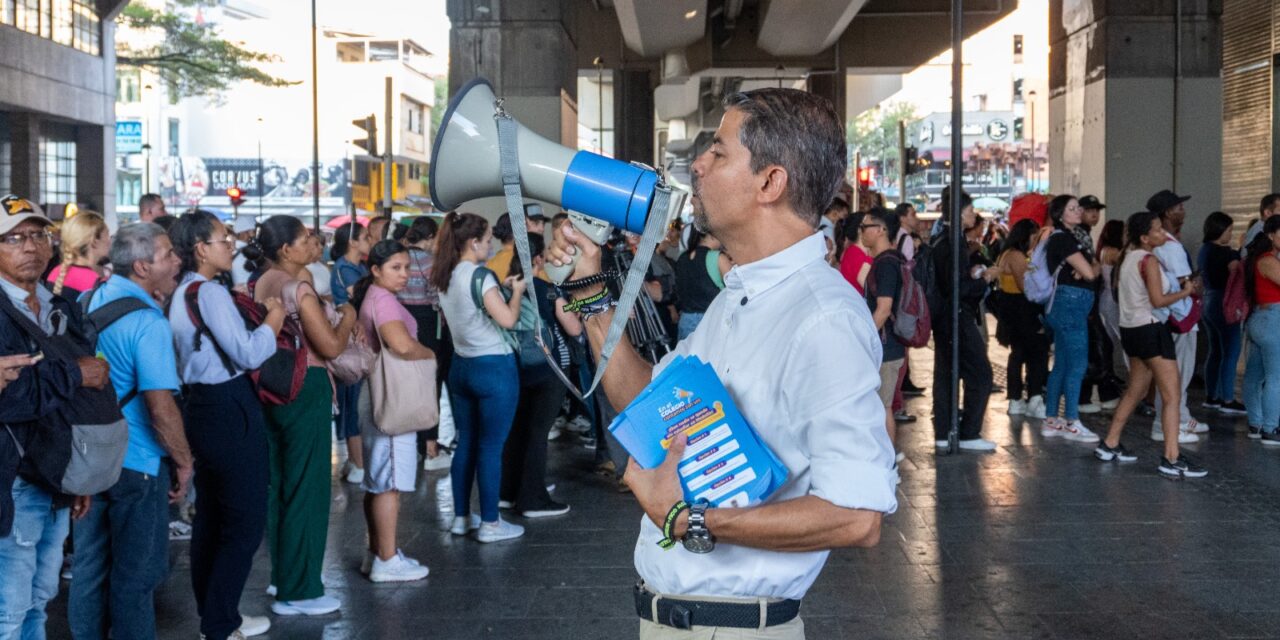 Campaña “En el colegio contamos con vos” aumenta matriculas en Medellín