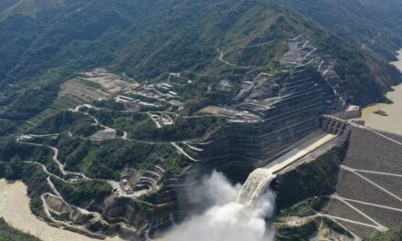 Grupo de personas bloquean vías de acceso a hidroeléctrica Ituango