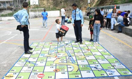 «Todos a jugar»: celebración del día de la niñez en Itagüí