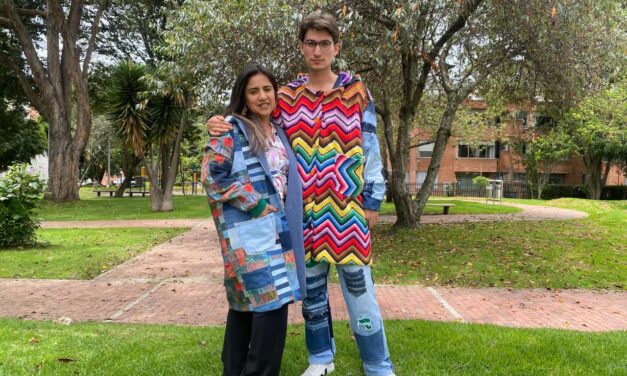 Con prendas de segunda mano, una madre logra emprender