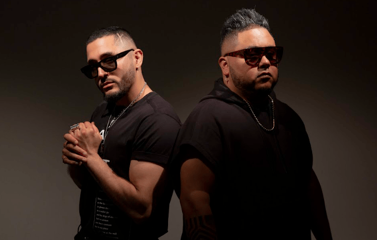 Artistas GMAR y MIKE R3 de gira por su amada Colombia