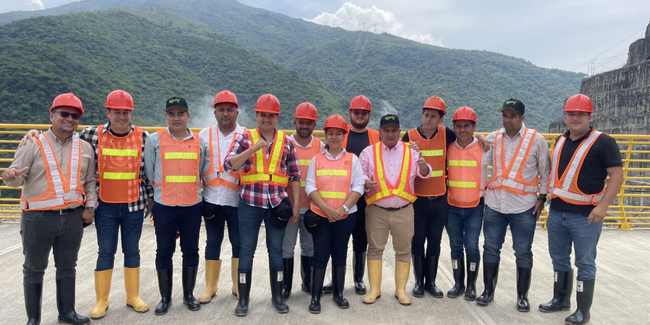 Trece alcaldes de Antioquia visitaron Hidroituango