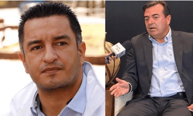 Olmedo López entrega chats con Secretario Andrés Idárraga