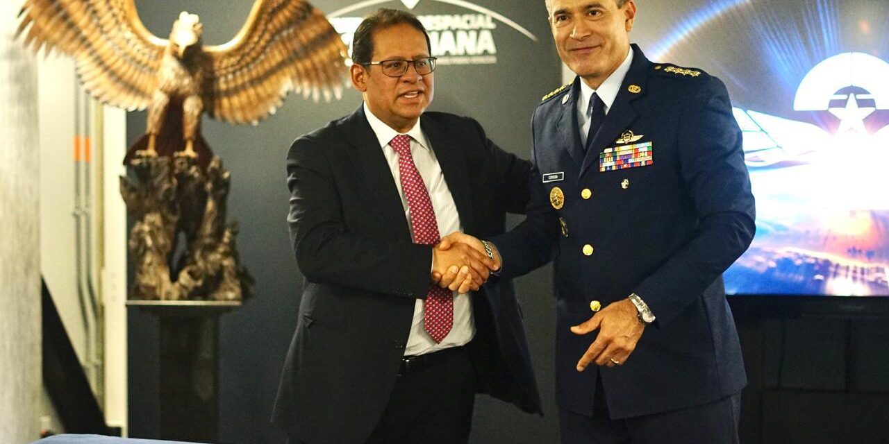 IGAC y Fuerza Aérea firman convenio para uso y aprovechamiento de los datos geoespaciales