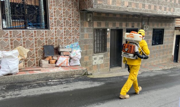 La Estrella lucha contra el dengue con 320 fumigaciones